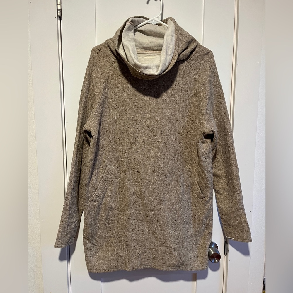 Icelantic Cowl Neck Tunic (w/ pockets!)